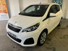 PEUGEOT 108 1.0 ACTIVE **Only 45202 Miles**£0 Road Tax**5 Door** - 1763 - 7