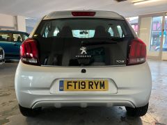 PEUGEOT 108 1.0 ACTIVE **Only 29225 Miles** - 1762 - 7