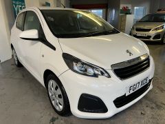 PEUGEOT 108 1.0 ACTIVE **Only 45202 Miles**£0 Road Tax**5 Door** - 1763 - 3